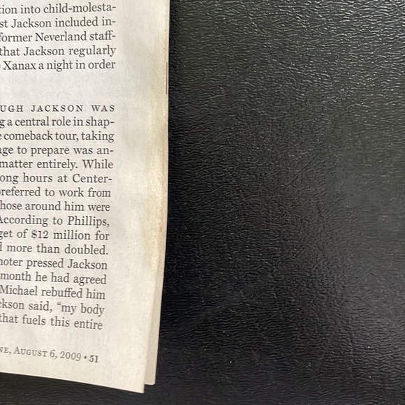 Michael Jackson Rolling Stone Magazine Original 8/6/09 issue. Collectible ‼️ - Picture 3 of 4